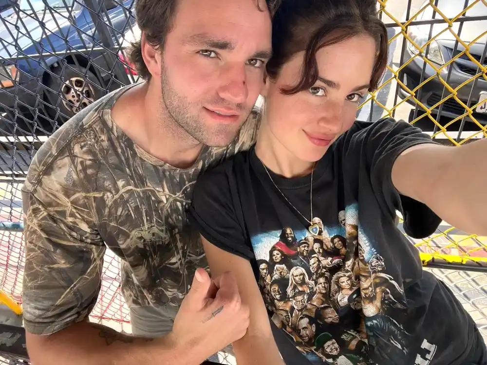 &lsquo;Tell Me Lies&rsquo; Stars Jackson White and Grace Van Patten Pack on the PDA Amid Low Key Romance