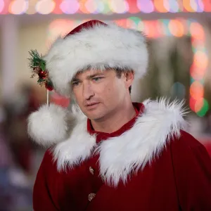 A Guide to Hallmark Channel s Leading Men Tyler Hynes Cameron Mathison Andrew Walker and More 287 Wes Brown