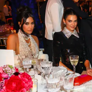 A Guide to the Food and Drinks the Kardashians Want Us to Think Theyve Never Had