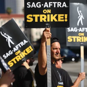 SAG-AFTRA Accuses Studios of Bully Tactics