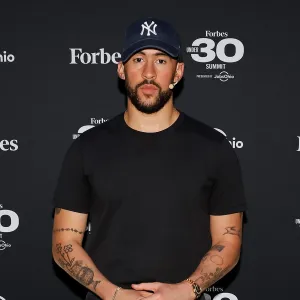 Bad Bunny Shows Off Buzz Cut After Shaving Head 754