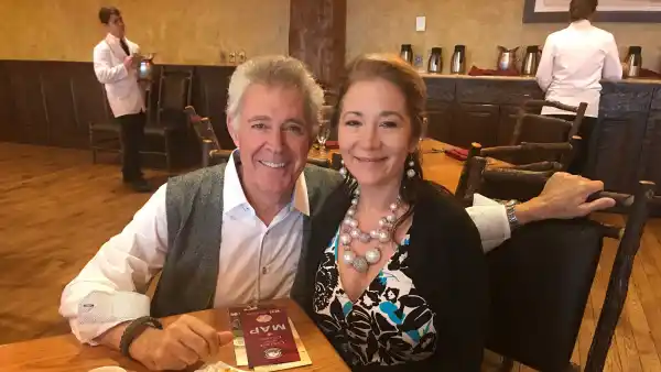 Barry Williams And His Wife Tina Mahina Relationship Timeline
