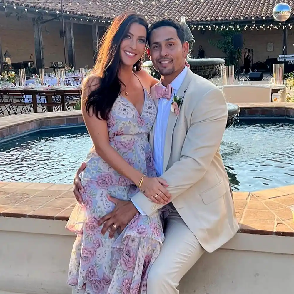 BiP&rsquo;s Becca Kufrin Shares Husband Thomas Jacob&rsquo;s Ideal Wedding Ring: &lsquo;Boujee AF&rsquo;