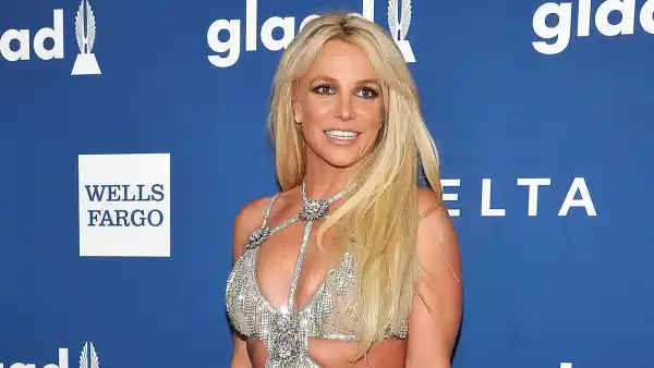 Britney Spears gallery updates 411