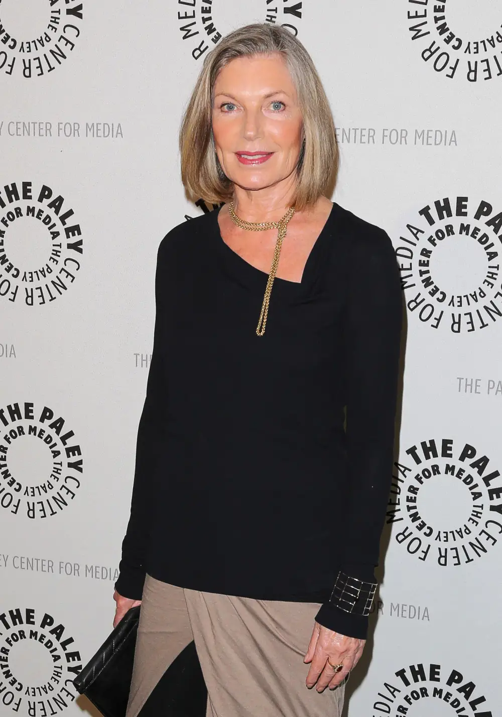 Castle Alum Susan Sullivan Reveals Lung Cancer Diagnosis Gives Update After Successful Surgery 571