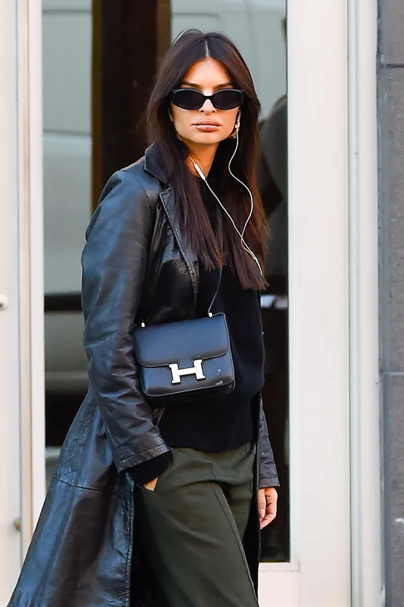 Emily Ratajkowski s All-Time Best Fashion Moments Through the Years From Edgy Street Style to Red Carpet Glam 297