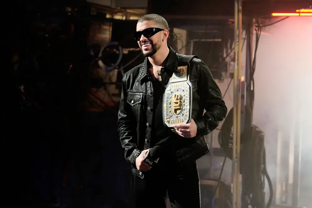 Fans Think Bad Bunny Saturday Night Live Promo Nods to Alleged Kendall Jenner Mosquito Warning 3