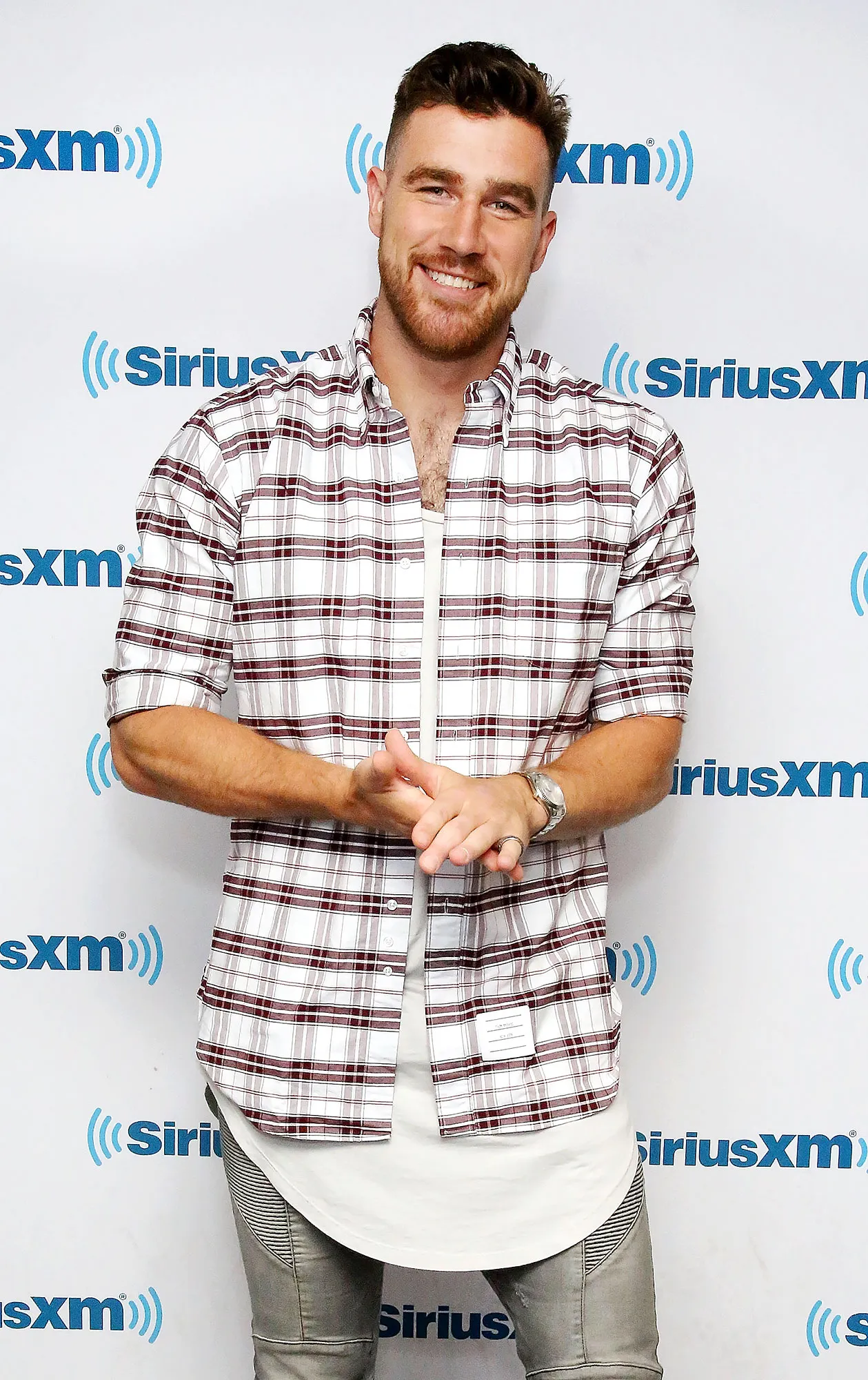 Feature Travis Kelce Dating History