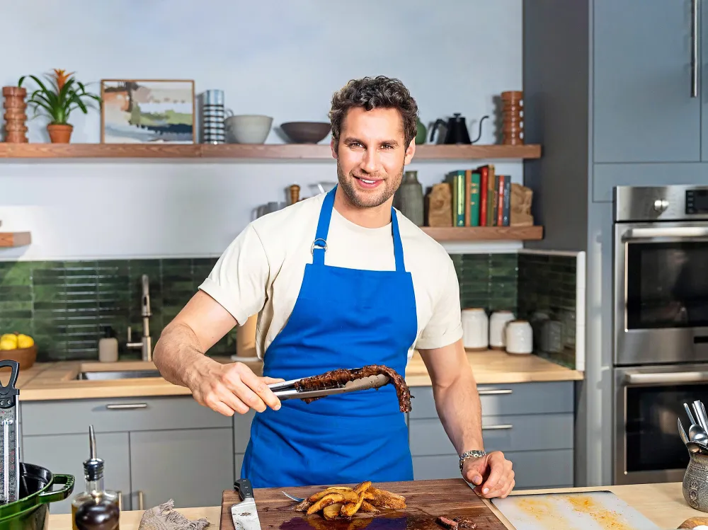 Food Network Star Franco Noriega's Arepas Recipe Puts a Twist on the Classic Latin American Dish