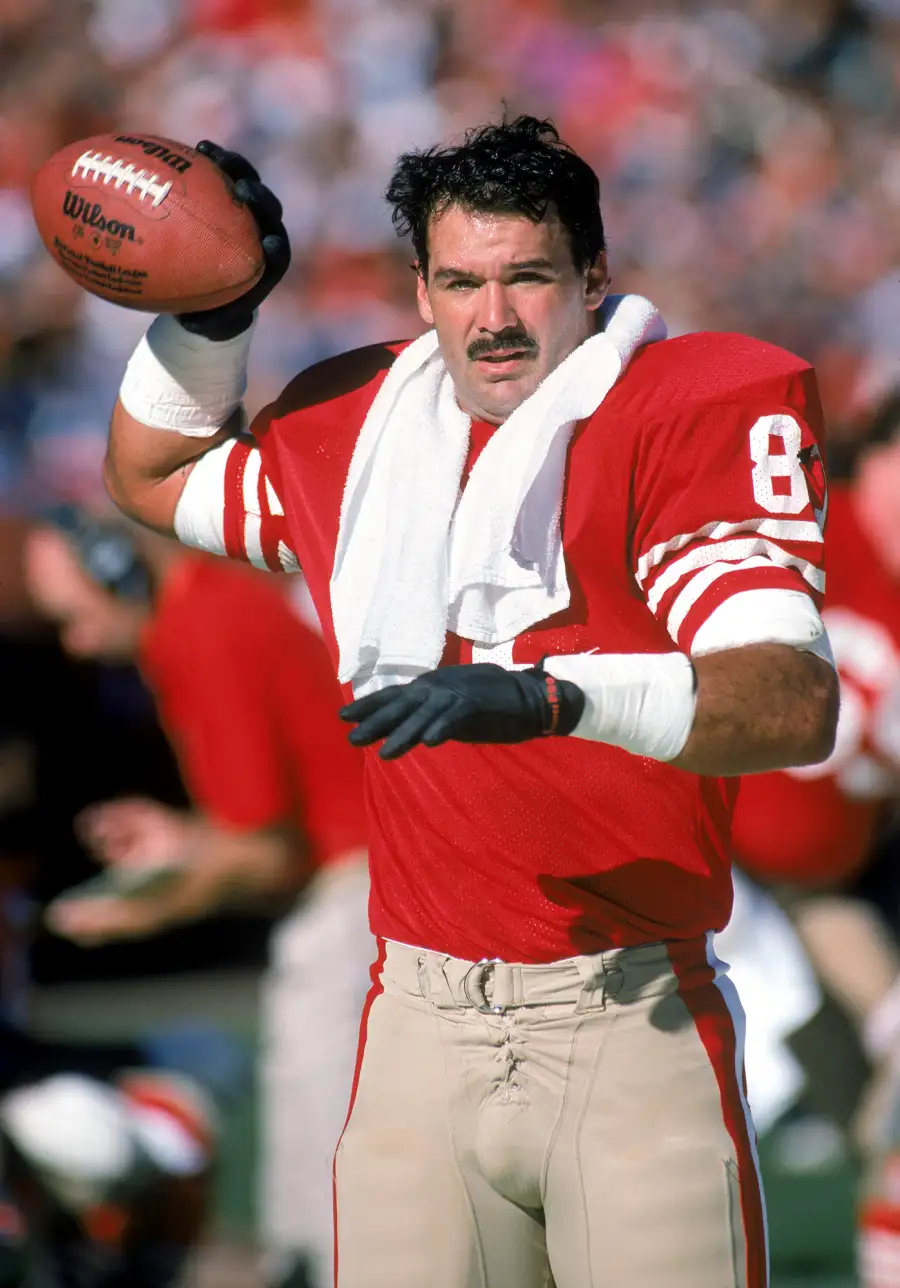 Former NFL Star Russ Francis Dead at 70 After Plane Crash