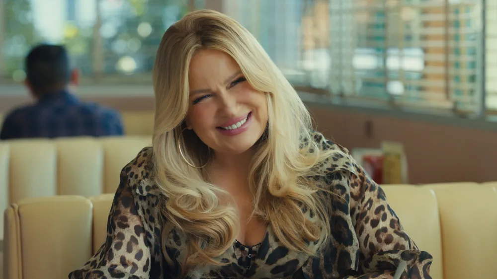 Jennifer Coolidge x DIscover Card