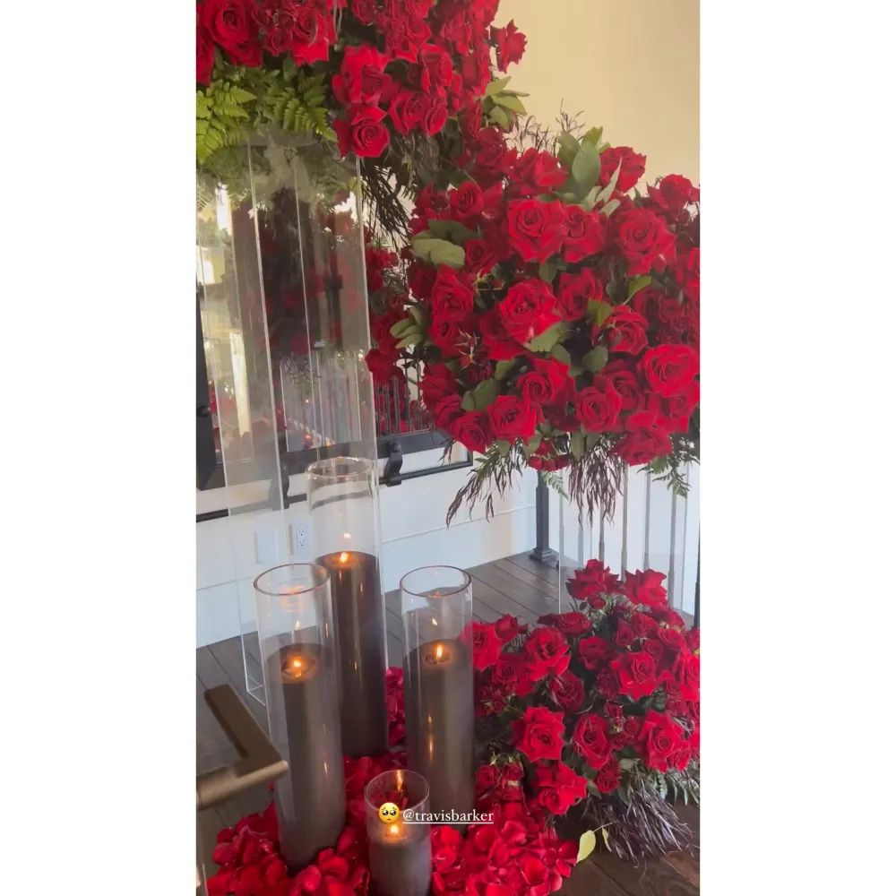 Kourtney Kardashian Shows Off Romantic Gesture Travis Barker Gifted Her With