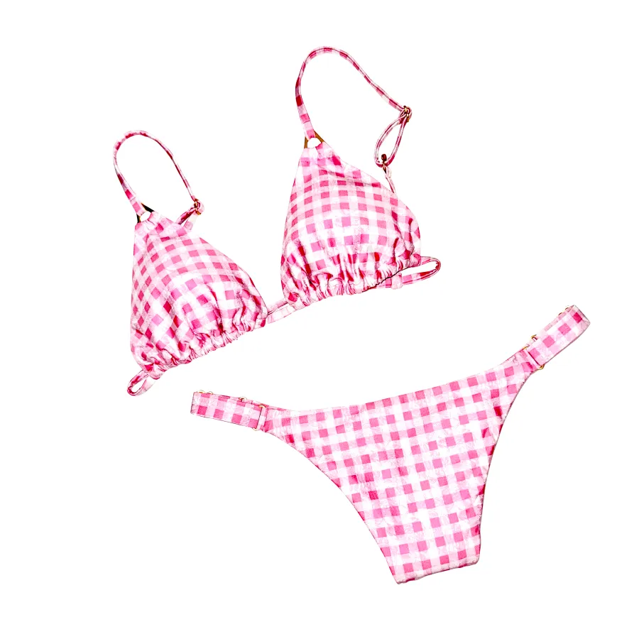 Luxuriate in Aubrey Plazas Swimwear From White Lotus Season 2