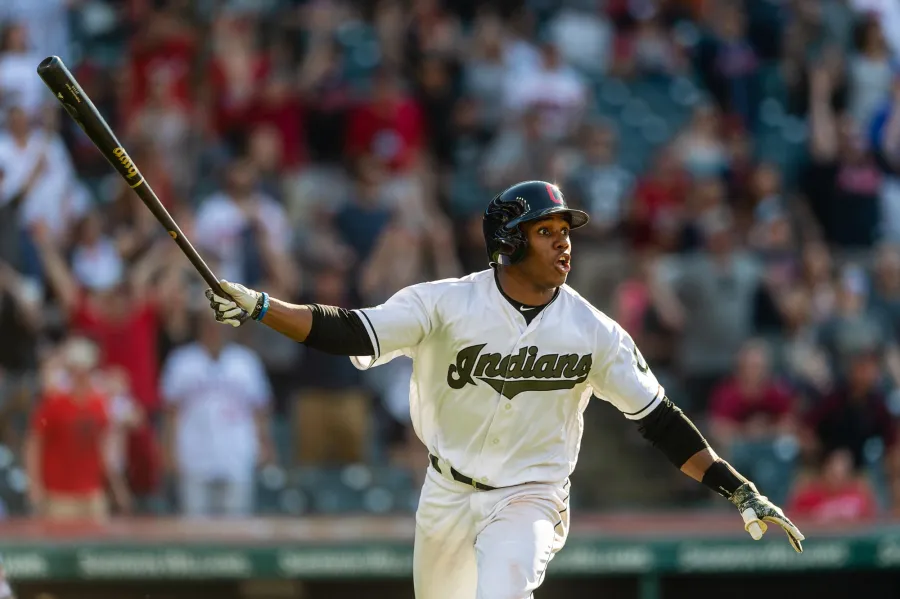 MLB Stars Who ve Shared Their Love For Taylor Swift Anthony Rizzo Jose Altuve and More 352 Greg Allen