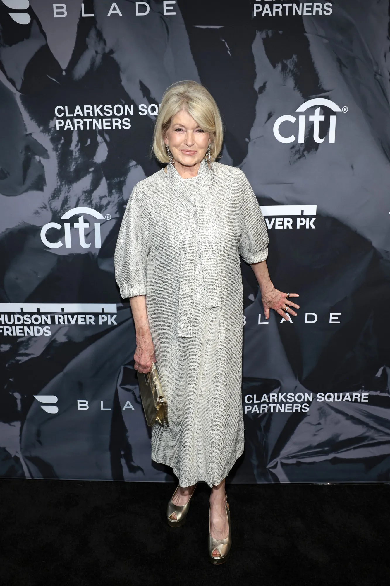 Martha Stewart Shows Off Her Legs in High-Slit Metallic Dress FEAT