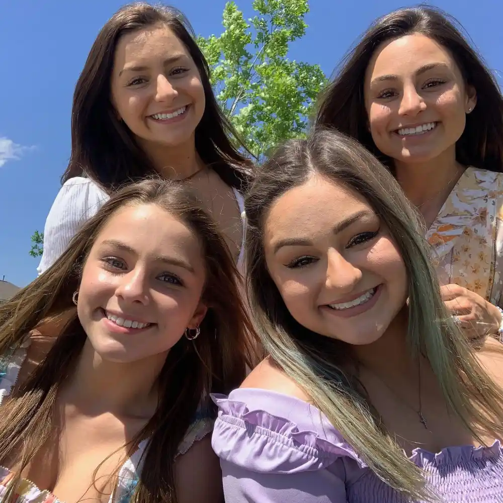 Mary Lou Retton Pneumonia Recovery Is Steadily Progressing Daughters