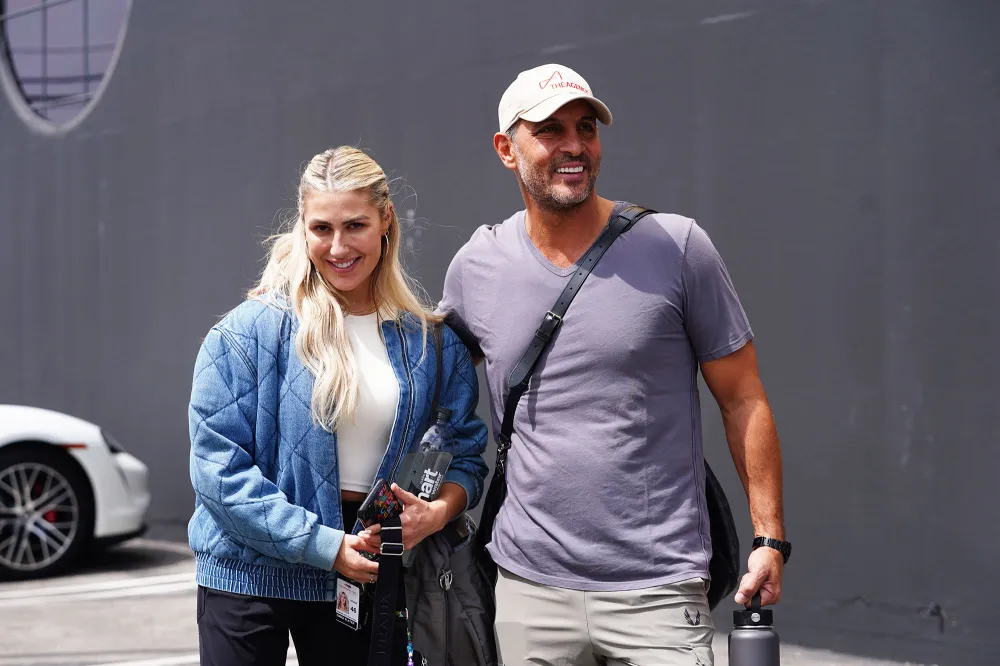 Mauricio Umansky and Emma Slater Shut Down Dating Rumors Were Really Good Friends