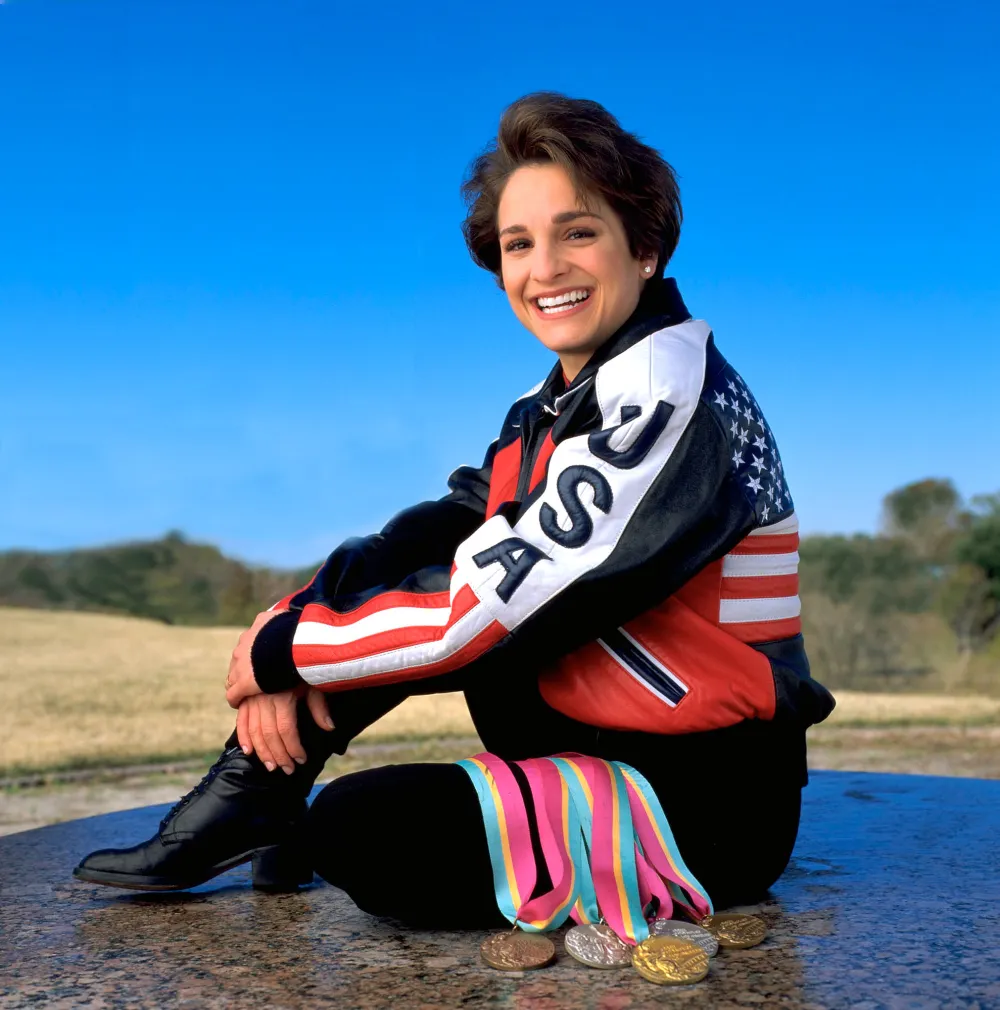 Olympian Mary Lou Retton is &lsquo;Fighting for Her Life&rsquo; in Hospital with Pneumonia