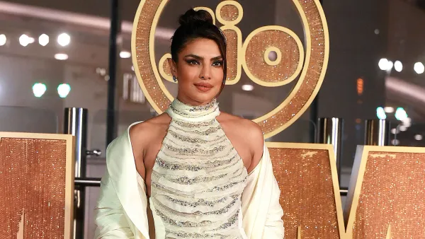 Priyanka Chopra Makes Mummies Look Chic