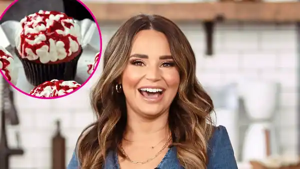 Rosanna Pansino Shares Her Spooky and Sweet Brain Cupcake Recipe