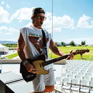 Russell Dickerson Loves to Facetime His Wife and Son Before Playing Live Shows 469