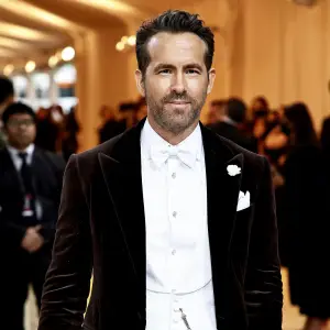 Ryan Reynolds Hugs His and Blake Livelys Eldest Daughter James During Intense