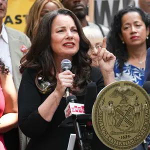 SAG-AFTRA President Fran Drescher Slams AMPTP Suspending Talks
