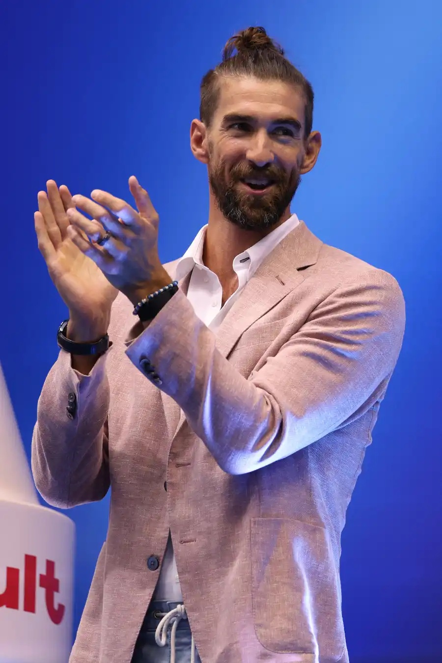 See Which Stars Are Cheering on the Arizona Diamondbacks and Texas Rangers in 2023 MLB World Series