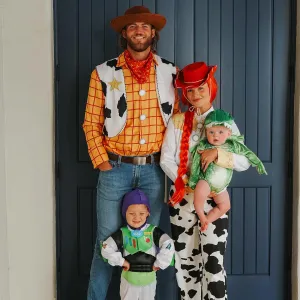 See the Spookiest and Most Adorable Celebrity Kids Halloween Costumes of All Time 634