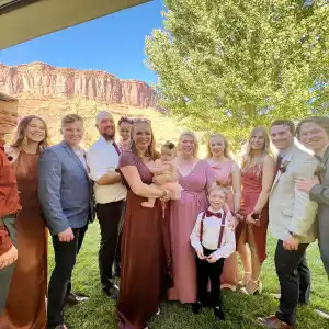 Sister Wives Janelle Brown Is a Happy Mama in New Photo With 6 Kids at Christine Browns Wedding