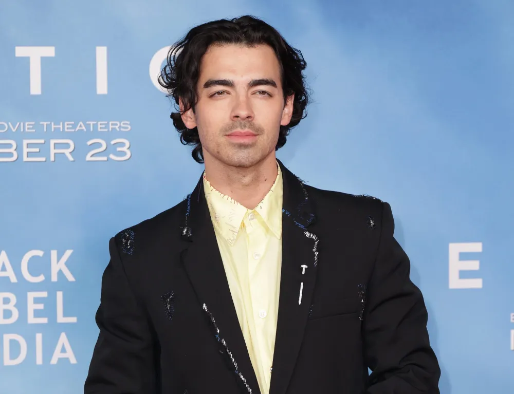 Sophie Turner Is Welcome to Stay at Taylor Swift&rsquo;s Apartment Through Joe Jonas Trial