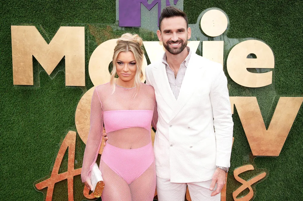 Summer House s Carl Radke Addresses Split From Ex-Fiancee Lindsay Hubbard at BravoCon 2023 668