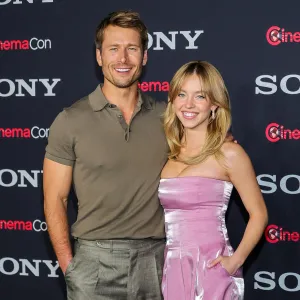 Sydney Sweeney and Glen Powell Went From Costars to Besties Complete Friendship Timeline 484