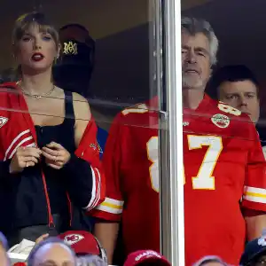 Taylor Swift Chats It Up With Travis Kelce Dad at Latest Chiefs Game