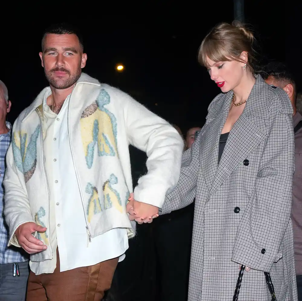 Taylor Swift and Travis Kelce Hold Hands After Surprise &lsquo;Saturday Night Live&rsquo; Cameos