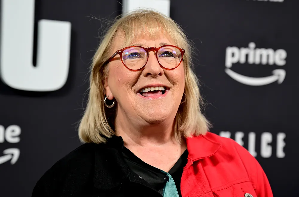 Travis Kelce's Mom Was 'On Top of the F--king World' Meeting Taylor Swift's Famous Friends