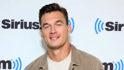 Tyler Cameron Jokes He Doesnt Regret Breaking Up With Any of His Exes Im Glad They All Went Away