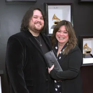 Valerie Bertinelli Gushes Over Son Wolfgang Van Halen s Magical Wedding 412