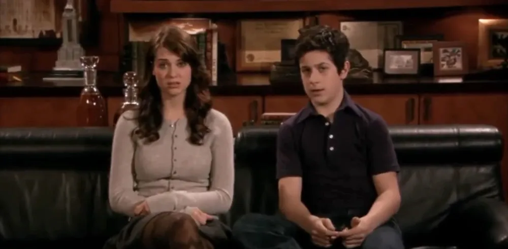 Who Is Hallmark Lyndsy Fonseca