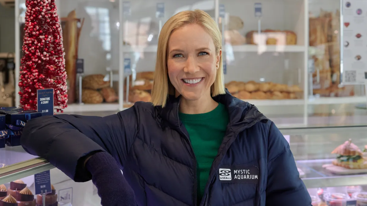 Who Is Jessy Schram 6 Things to Know About Hallmarks Mystic Christmas Star