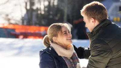 Zoey and Zach Share an Adorable — But Painful — Meet Cute in 1st Glimpse of The Other Zoey 306