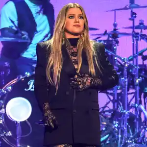 Kelly Clarkson Had a 'Hard Time' Singing OG 'Piece by Piece' Lyrics After Brandon Blackstock Divorce