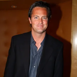 Matthew Perry's Family Is 'Heartbroken' by His 'Tragic' Death, Parents Spotted Outside Actor's Replica Luxury Handbag