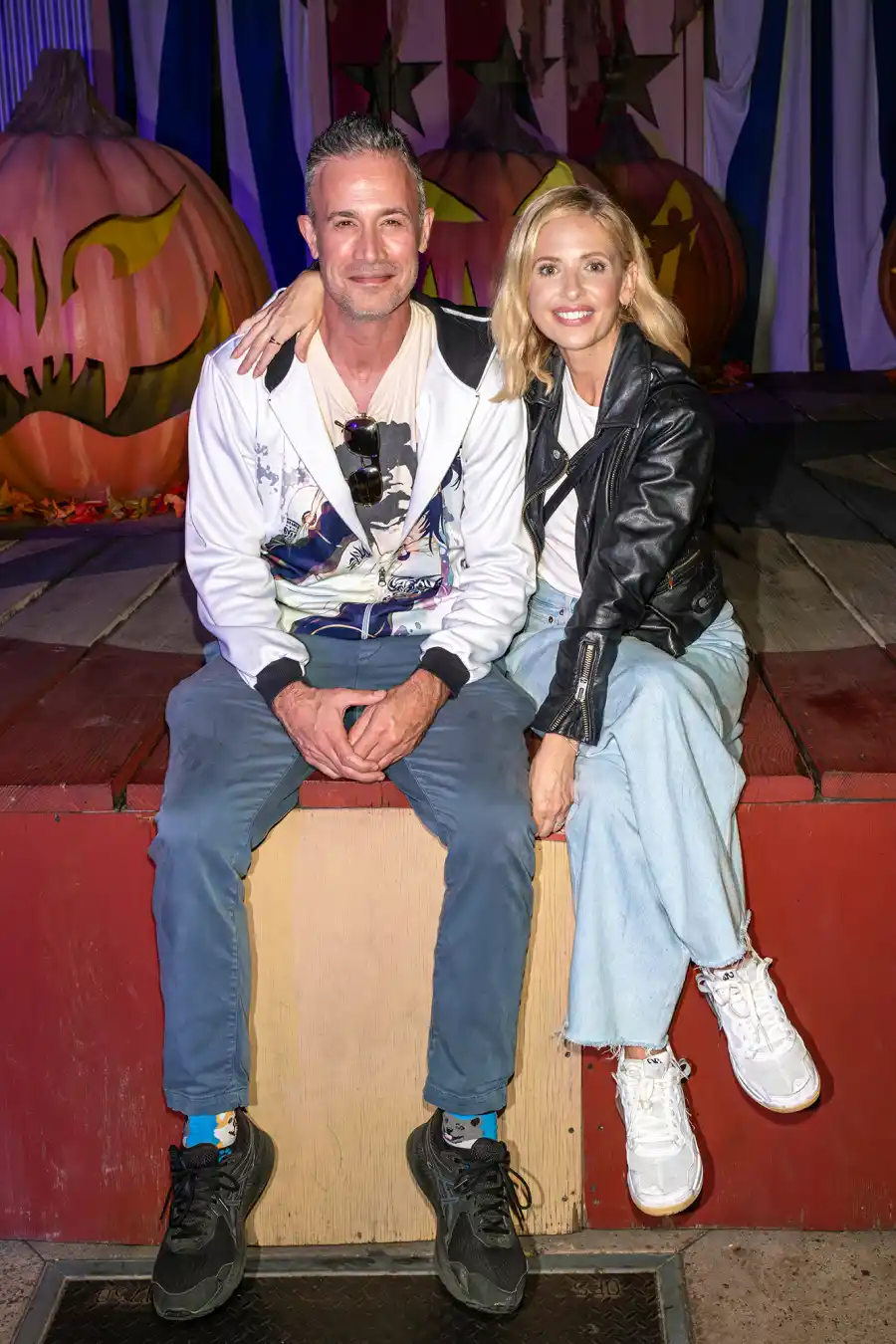 See Sarah Michelle Gellar and Freddie Prinze Jr. Get in the Spooky Spirit