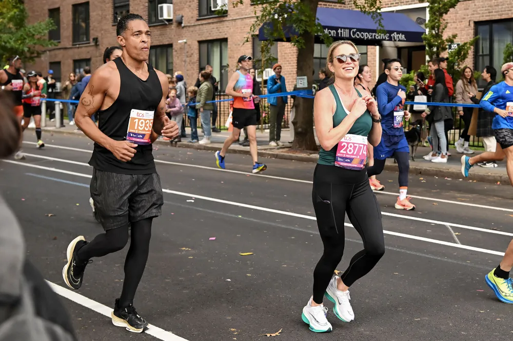 Amy Robach and TJ Holmes Run the New York City Marathon Nearly 1 Year After Scandal