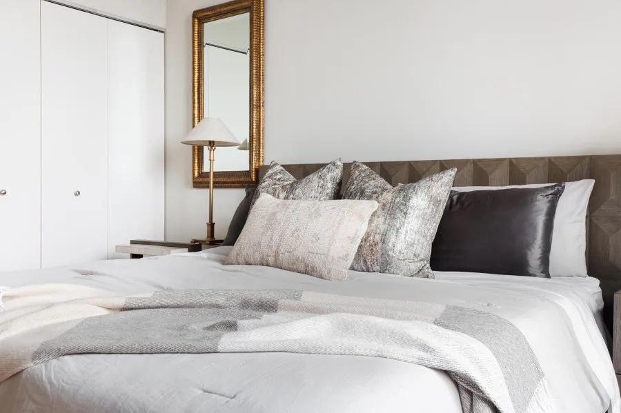 Bachelor Joe Amabile and Serena Pitt Take Us Inside Their Apartment Revamp 2