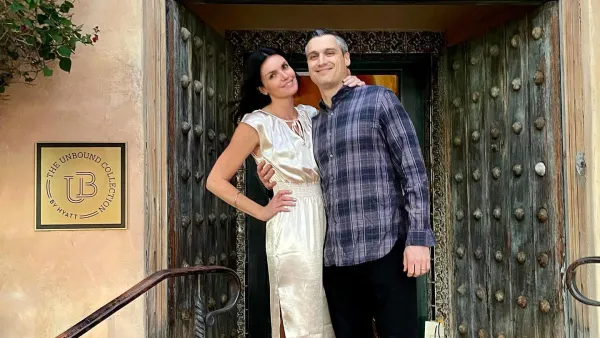 Bachelor s Courtney Robertson Pregnant Expecting 3rd Baby With Husband Humberto Preciado 061