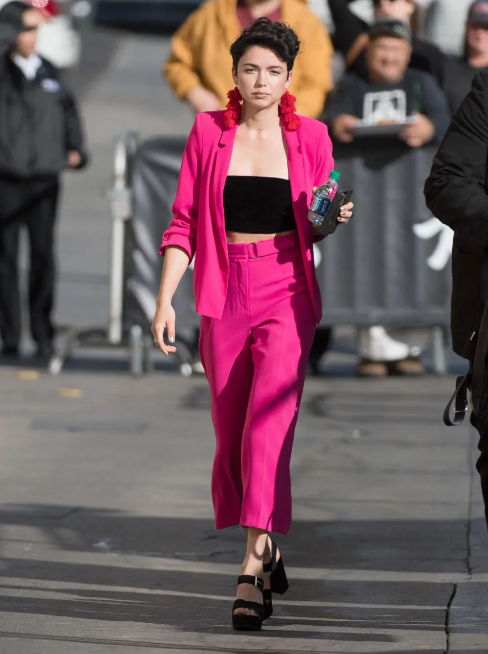 Bachelors Bekah Martinez Is Flabbergasted Her 9 Week Old Son Can Use a Potty It&rsquo;s Like He Knows