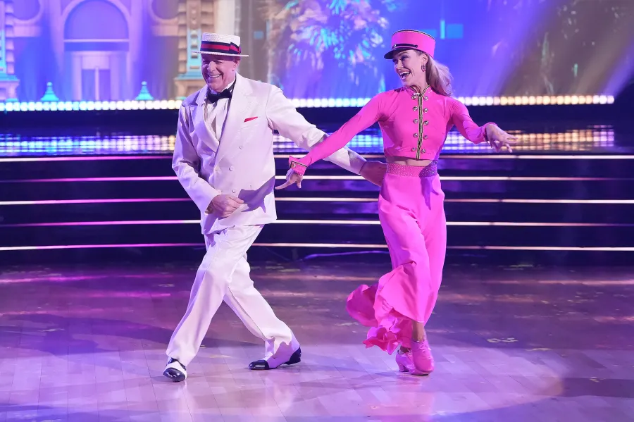 Barry Williams and Peta Murgatroyd Dancing With the Stars Revisits Iconic Pop Culture Moments on Music Video Night