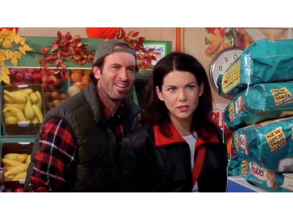 Best &lsquo;Gilmore Girls&rsquo; Episodes to Watch in the Fall &mdash; Including Festive Thanksgiving Scenes